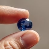 ¿Cómo saber si llevas un zafiro auténtico? Consejos de expertos